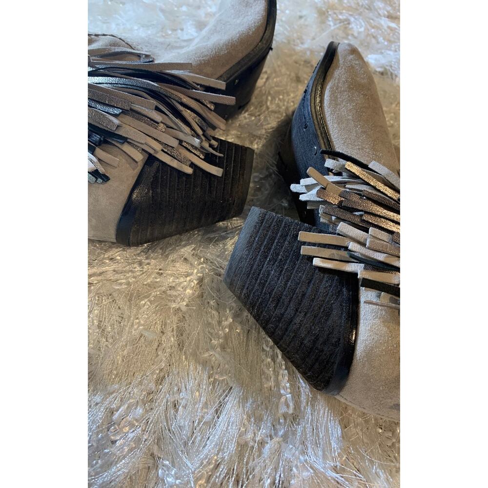 Sam Edelman - Picture 7 of 12